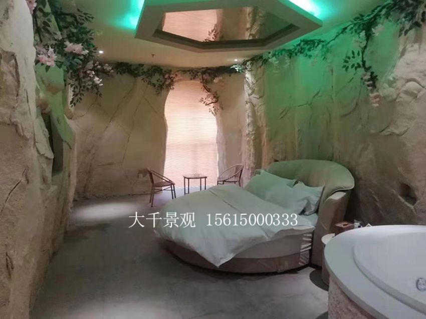 點(diǎn)擊查看詳細(xì)信息<br>標(biāo)題：綠植墻 閱讀次數(shù)：1039